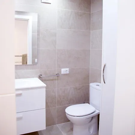 Semesterbostad 2 Min Walk To Beach - Bungalow Solarium & Pool