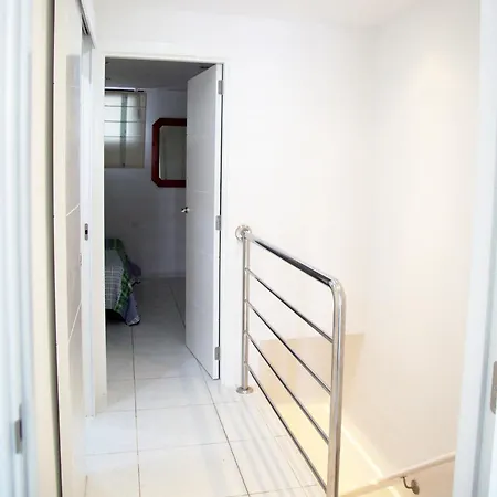 2 Min Walk To Beach - Bungalow Solarium & Pool * אדחה