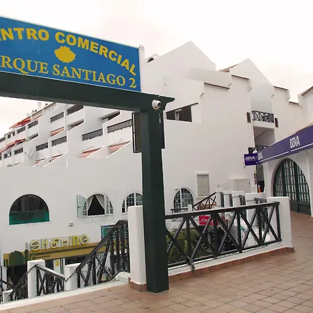 2 Min Walk To Beach - Bungalow Solarium & Pool Hébergement de vacances